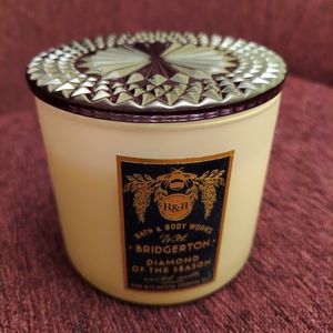 Diamond of the season Bridgerton collab candle by bath & body works